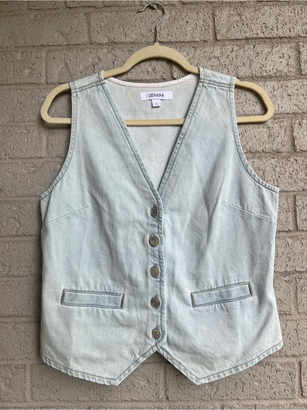 Zenana light wash denim vest size large